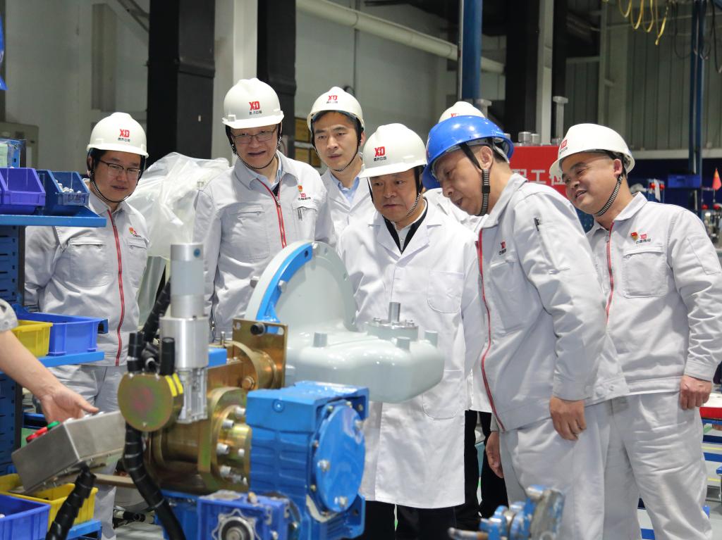 中国西电集团党委书记、董事长丁小林一行调研yl6776永利集团有限-yl6776永利集团